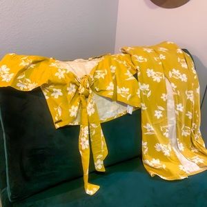 Billabong Cropped Tie Top and Maxi Skirt Set